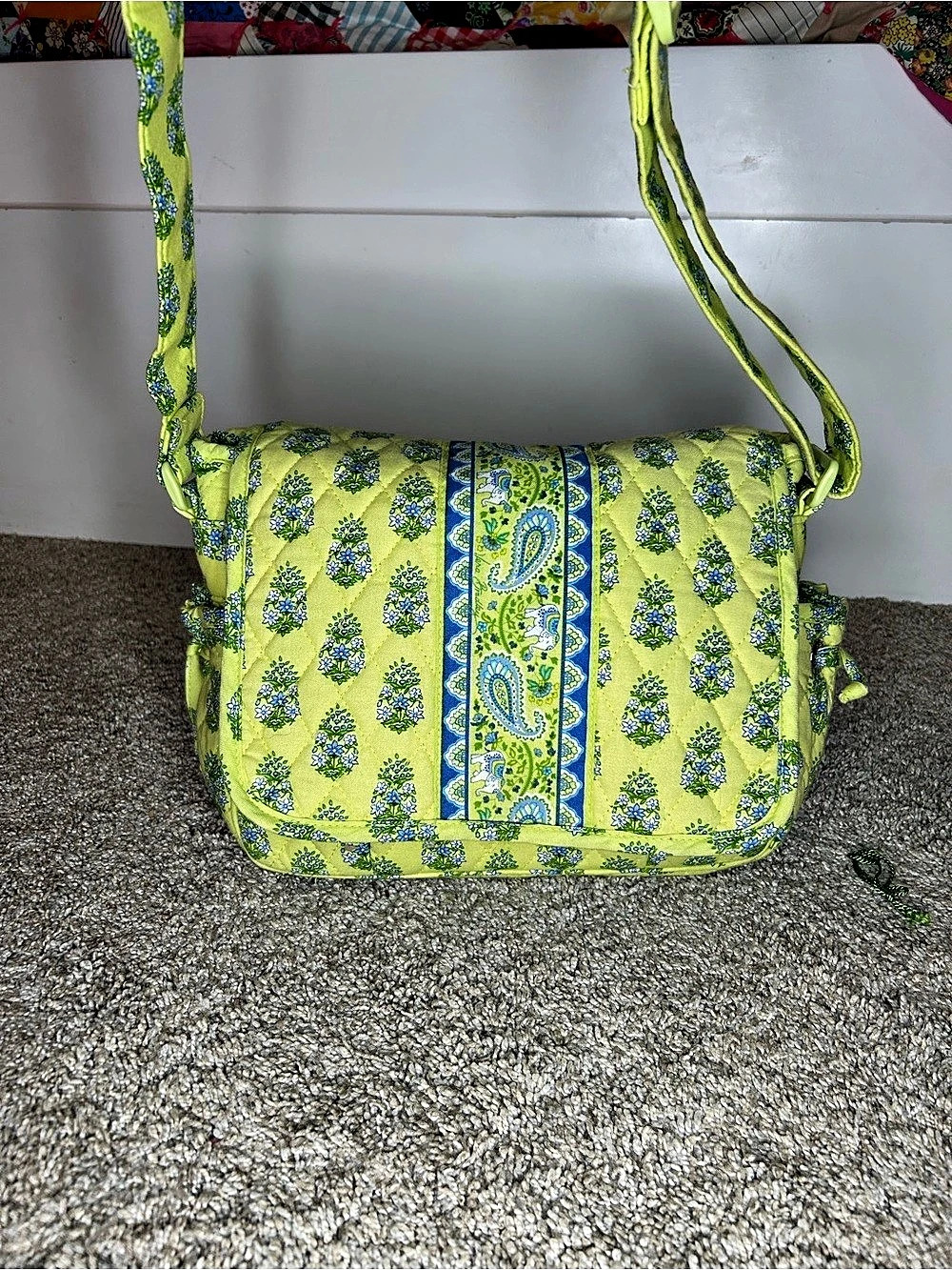 Vera Bradley Citrus Elephant Lindsay Crossbody bag